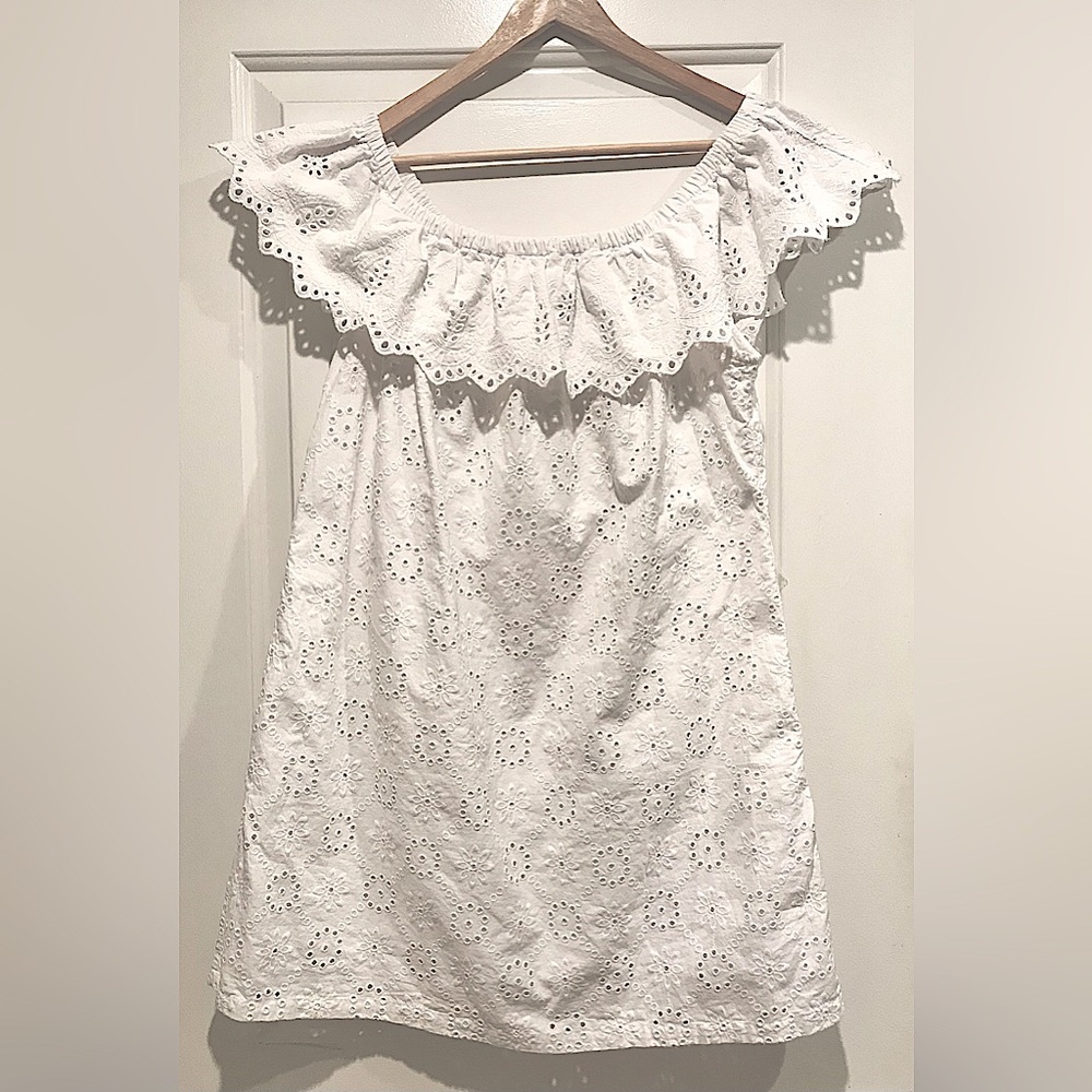 White Eyelet Dress with Pockets